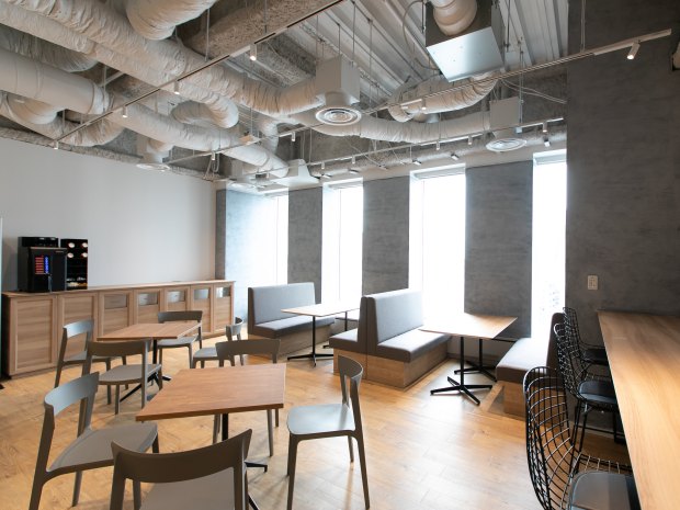 プライムセントラルタワー名古屋駅前店 ラウンジ